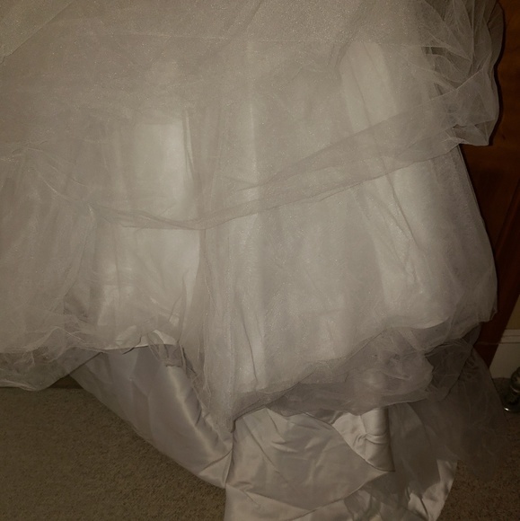 Alfred Angelo Belle Wedding dress - Picture 7 of 8